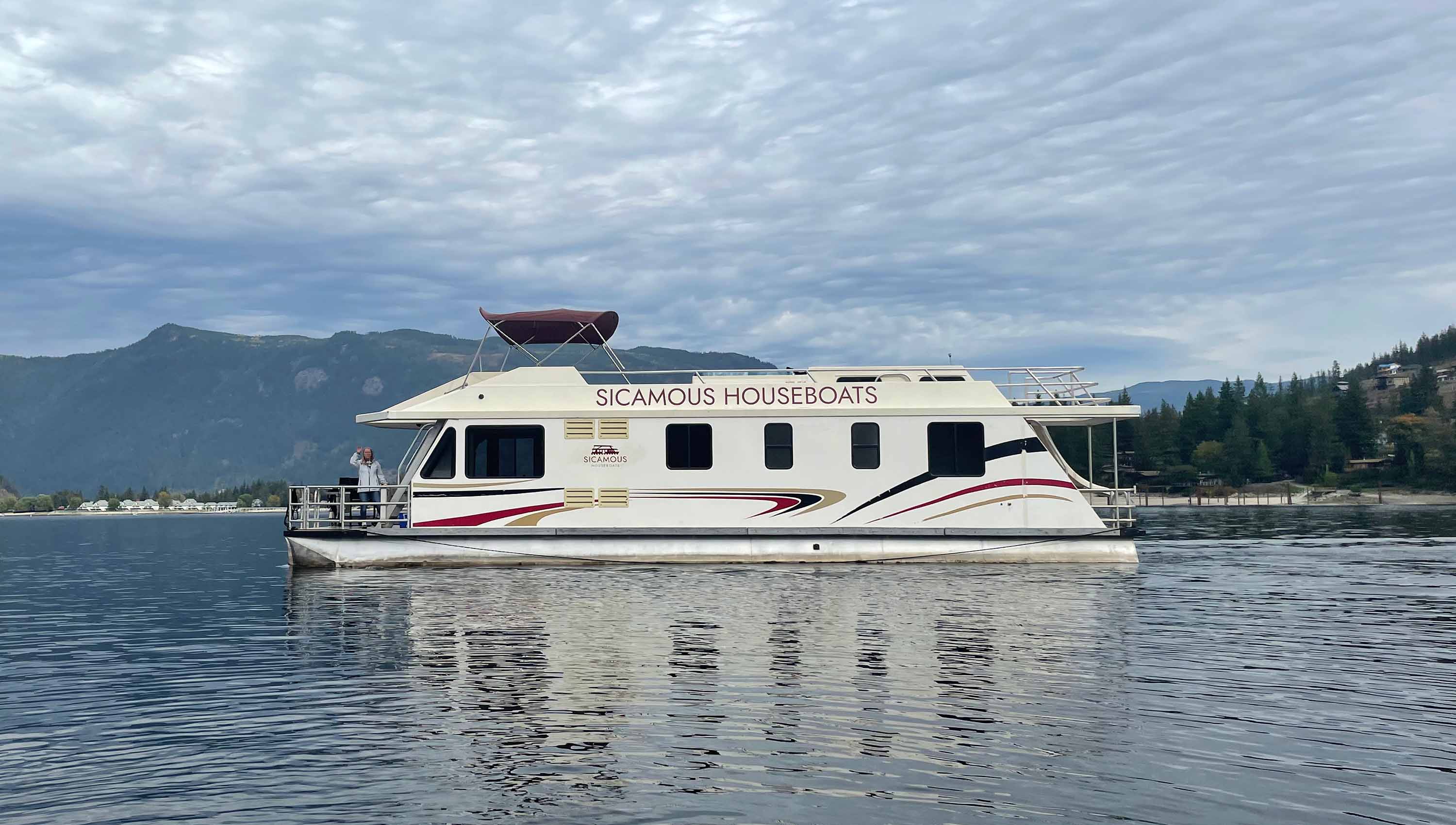 The Mirage 54 sailing in the middle of Shuswap lake in summer.